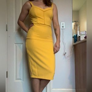 Bisou Bisou Yellow T-Length Dress